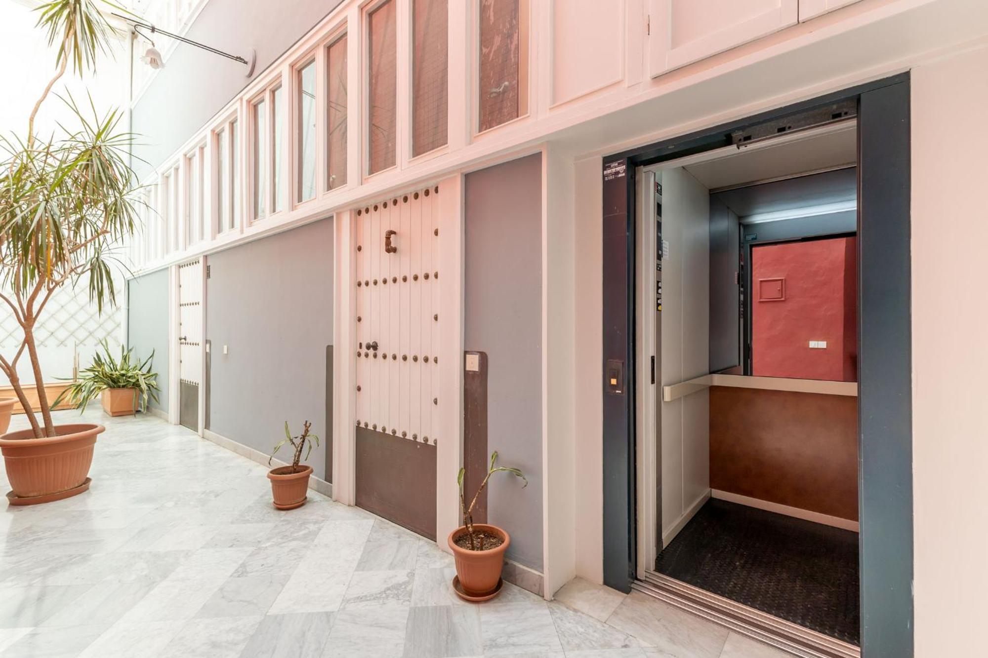 Villa Romana Kindly Apartment Sevilla Bagian luar foto