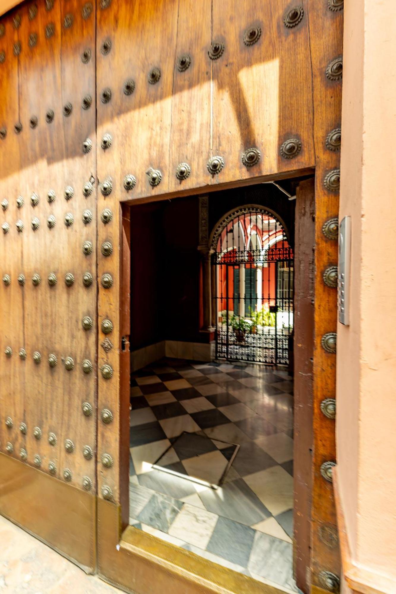 Villa Romana Kindly Apartment Sevilla Bagian luar foto